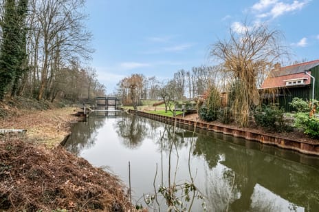 Mahlerpad 15 tertiary image