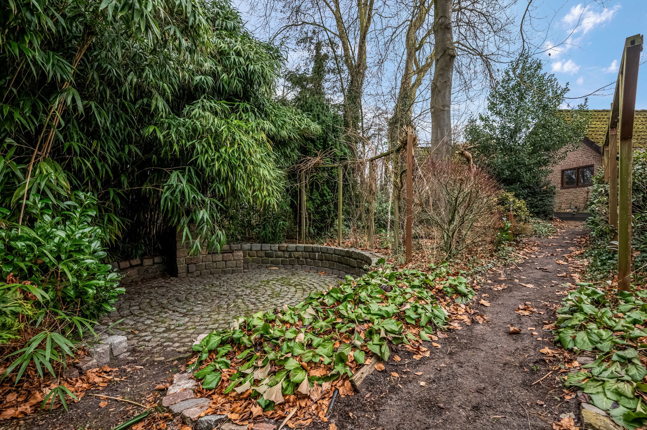 Detached bungalow with large garden on the Grift — 36