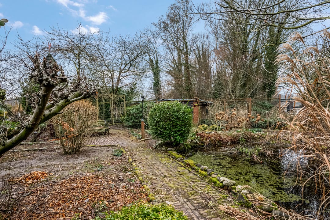 Detached bungalow with large garden on the Grift — 38