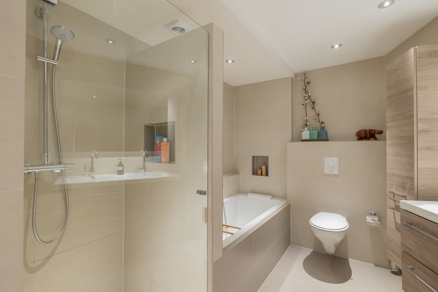 Foto 25 van Weteringschans 68-H