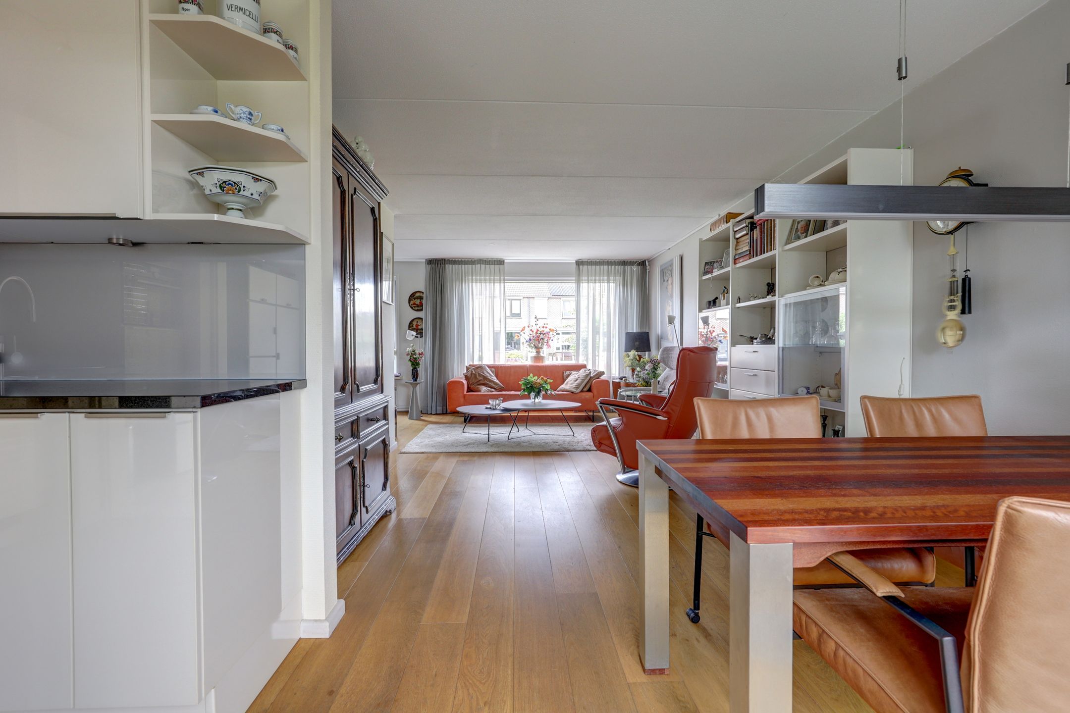 Foto 15 van Deltastraat 10