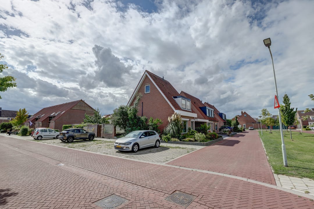 Foto 41 van Deltastraat 10