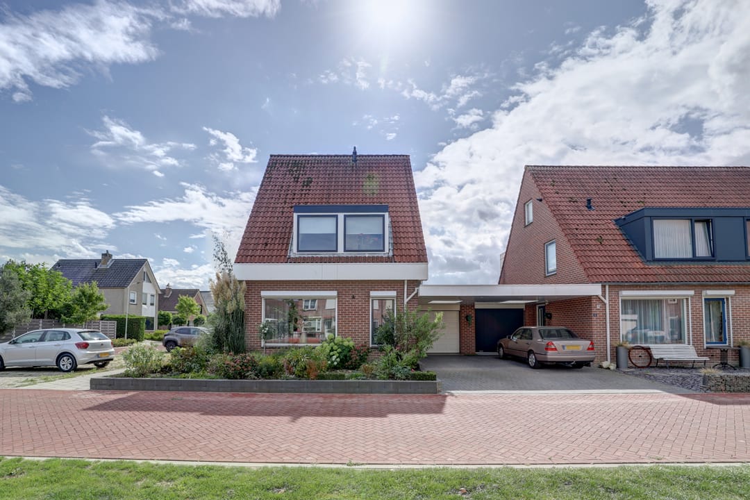 Foto 43 van Deltastraat 10