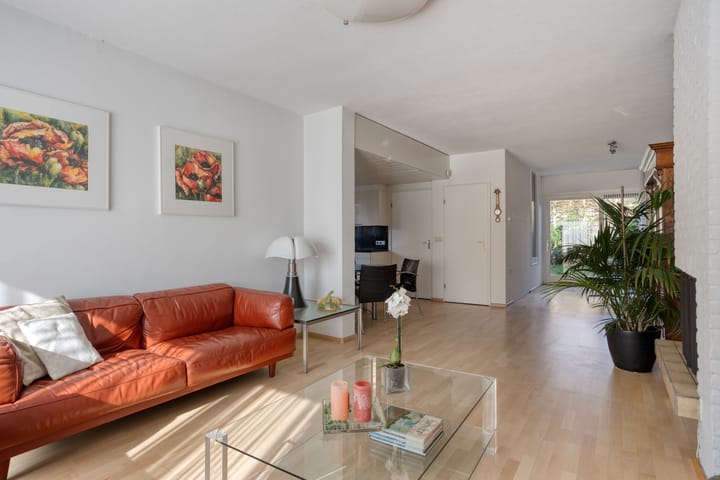 Photo 5 of Burgemeester Van Laarstraat 20