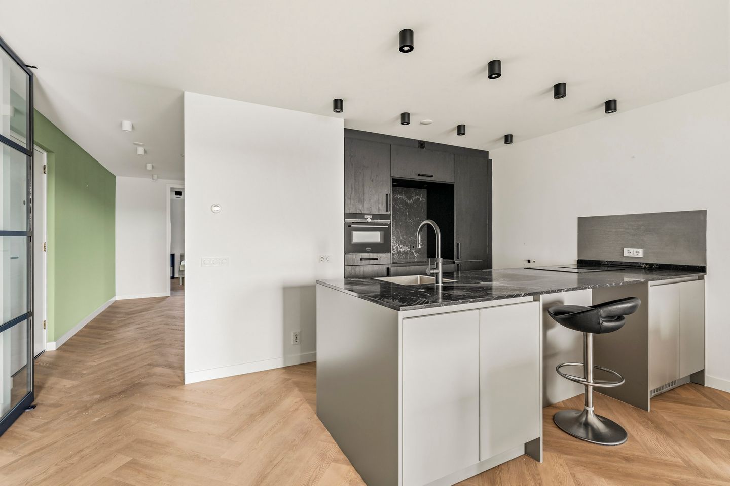 Foto 14 van Arent Janszoon Ernststraat 266