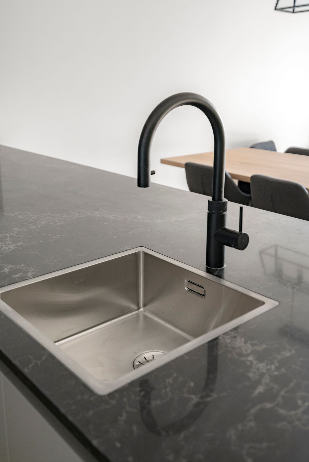 Foto 17 van Arent Janszoon Ernststraat 266