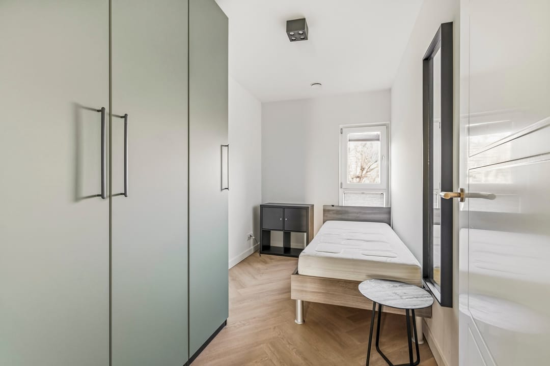 Foto 28 van Arent Janszoon Ernststraat 266