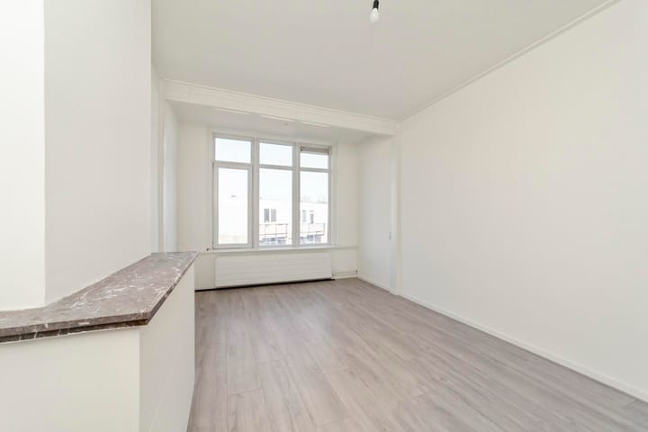 Foto 5 van Middellandplein 23-B02