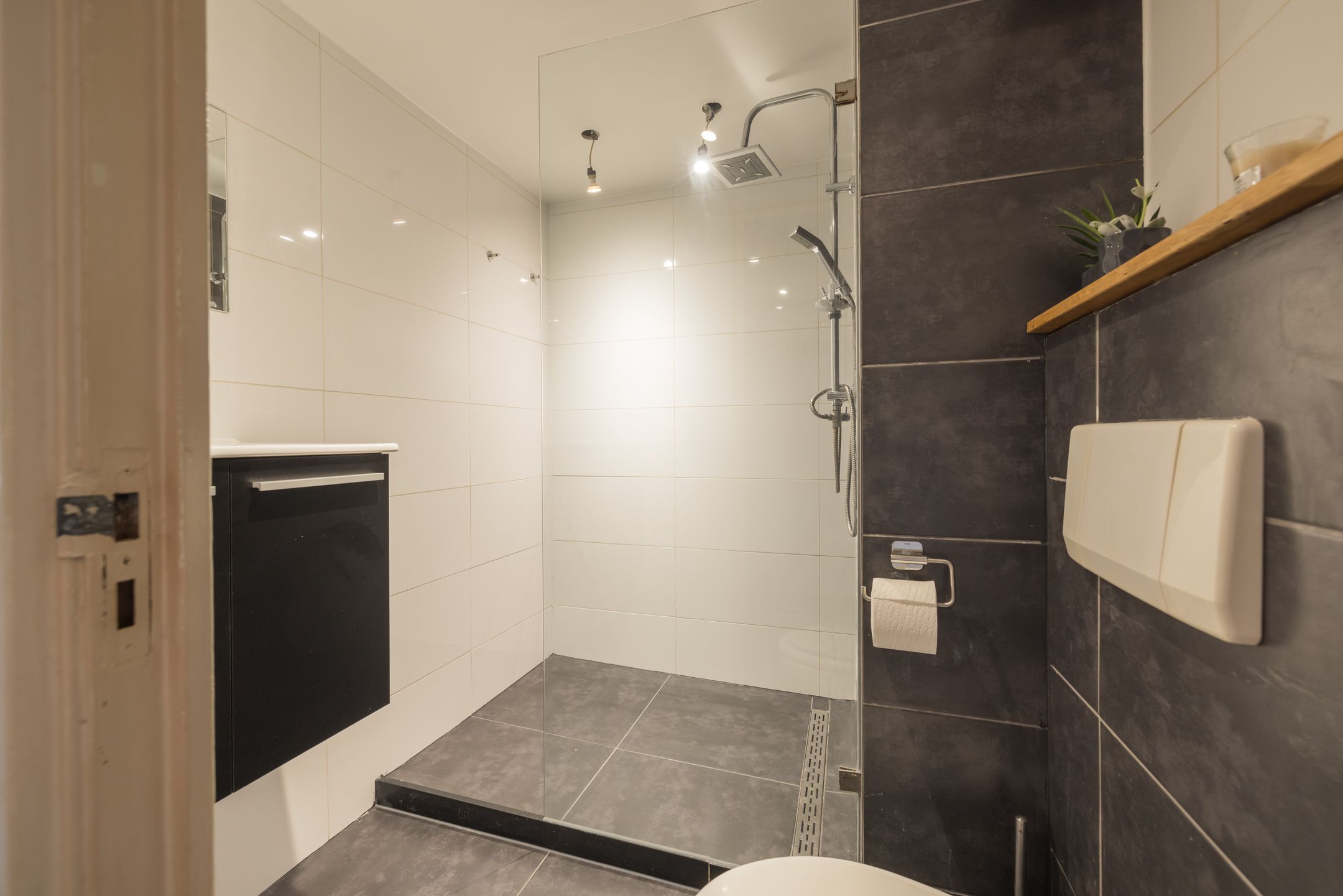 Foto 21 van Kanaalstraat 116