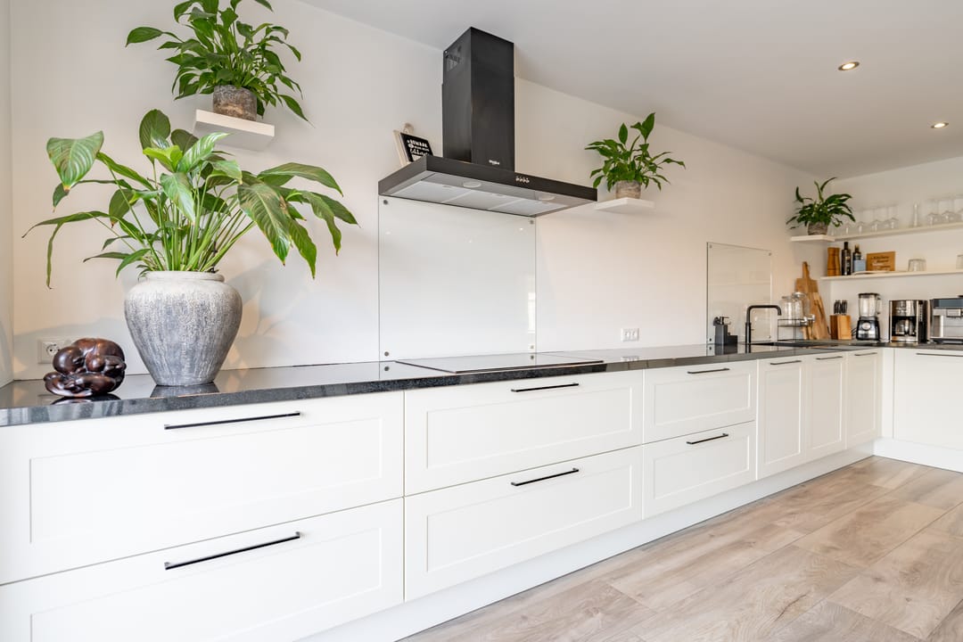 Photo 22 of Lisserdijk 325