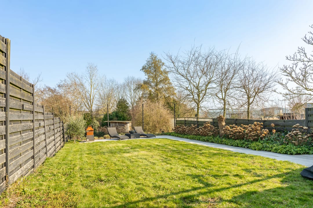 Photo 37 of Lisserdijk 325