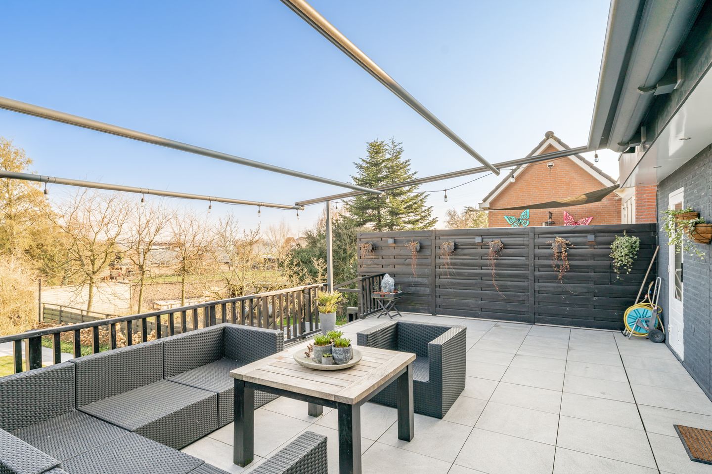 Photo 34 of Lisserdijk 325