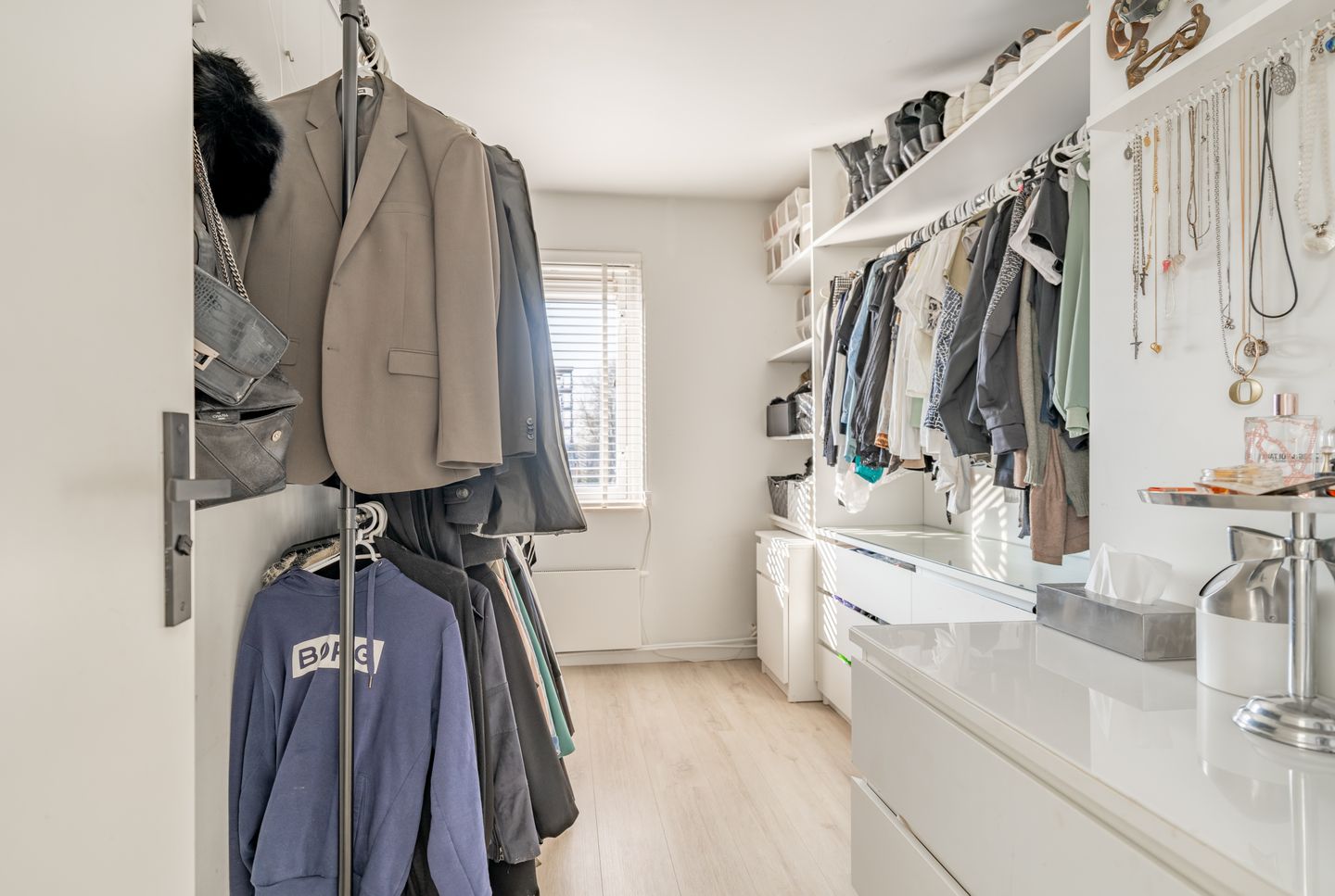 Photo 49 of Lisserdijk 325