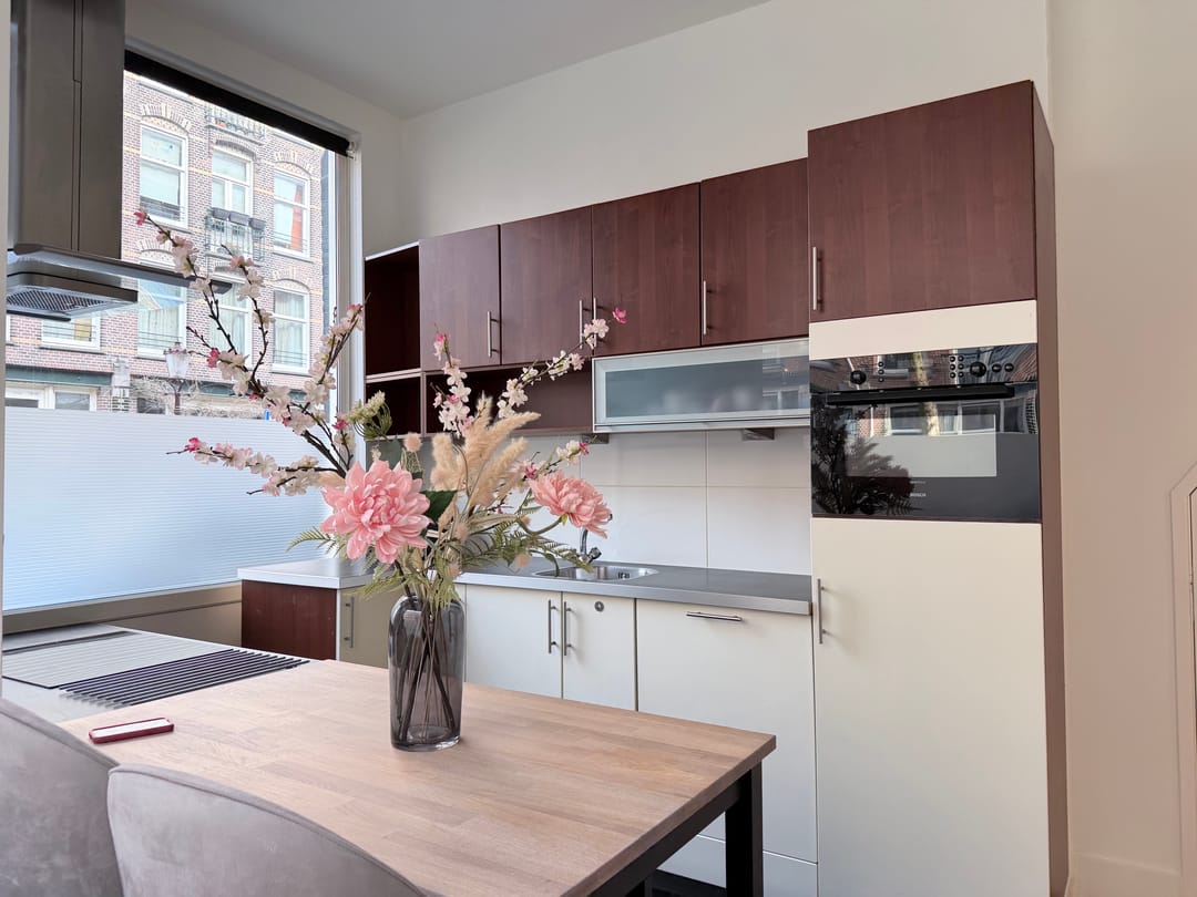 Photo 11 of Rhijnvis Feithstraat 2-H