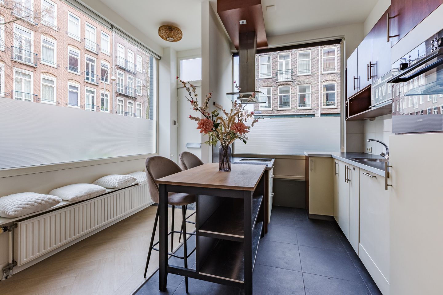 Photo 10 of Rhijnvis Feithstraat 2-H