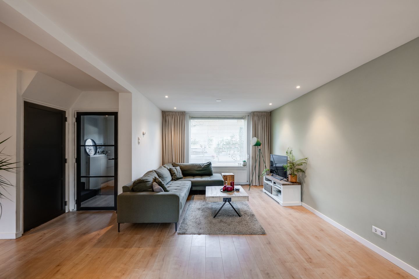 Foto 10 van Julianalaan 7