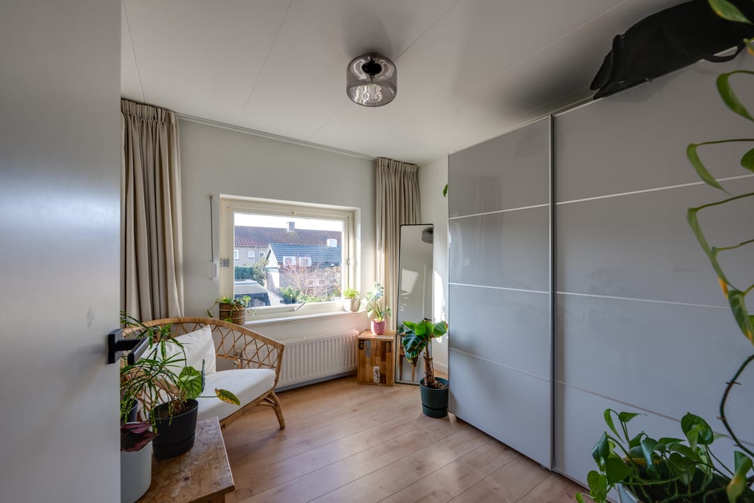 Foto 32 van Julianalaan 7