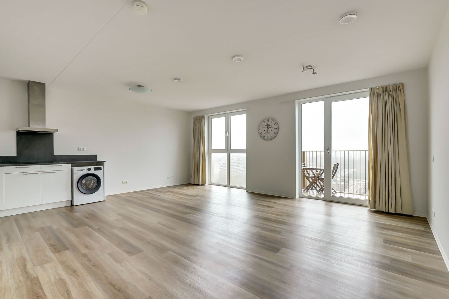 Photo 14 of Pierre van Hauwelaan 512