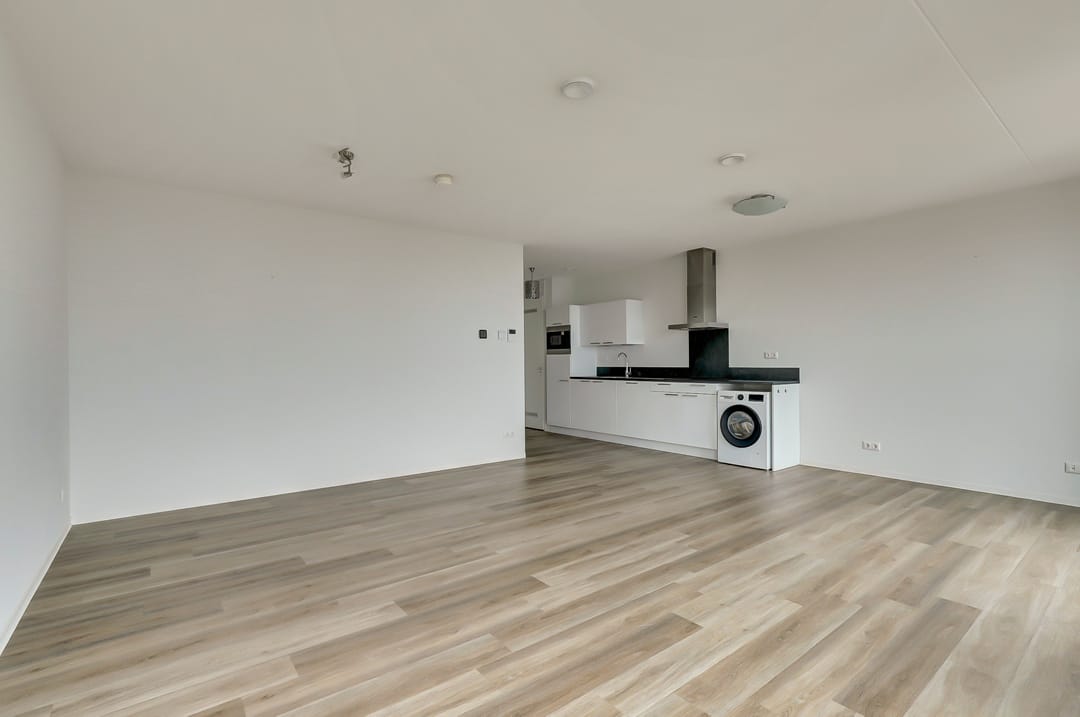 Photo 13 of Pierre van Hauwelaan 512