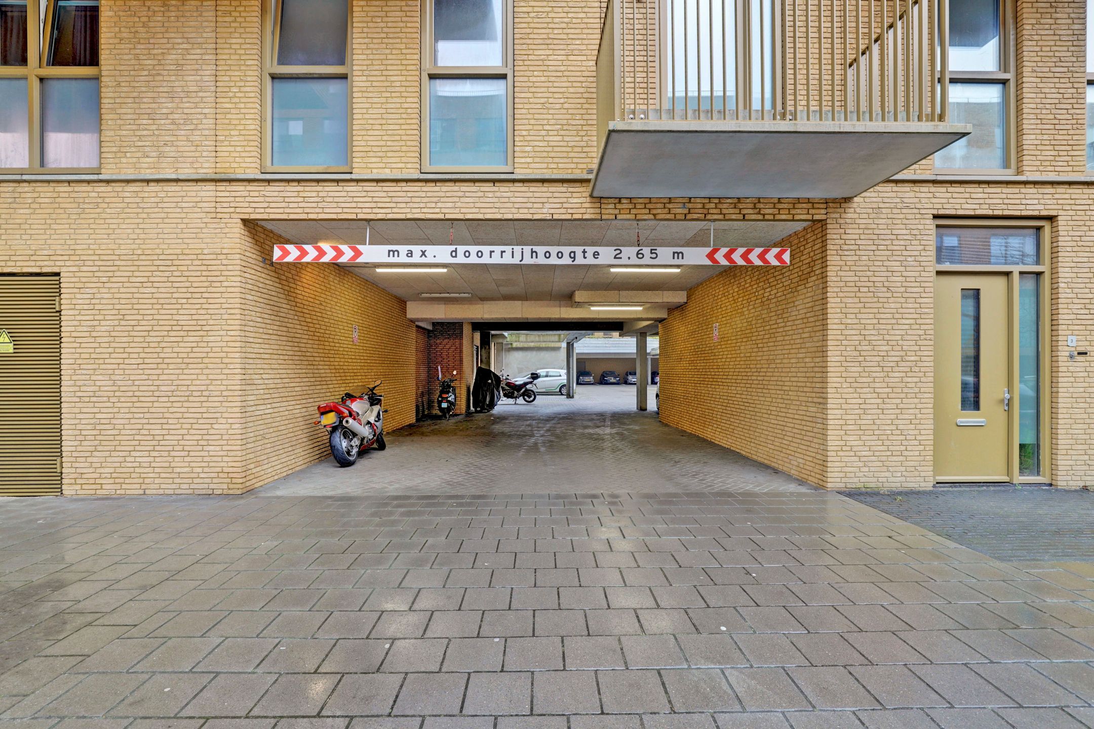 Photo 24 of Pierre van Hauwelaan 512