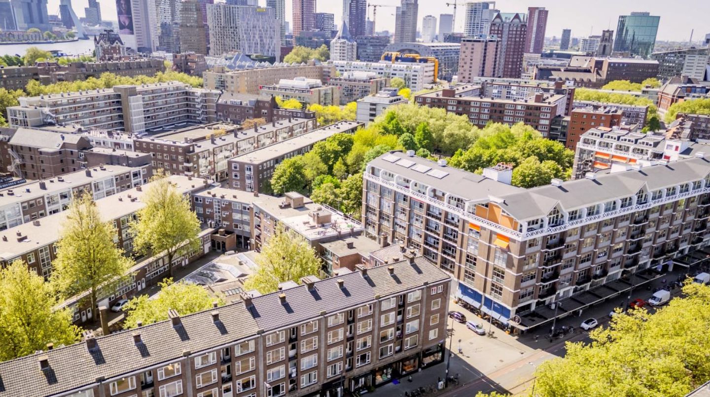 View photo 2 of Goudsesingel 42