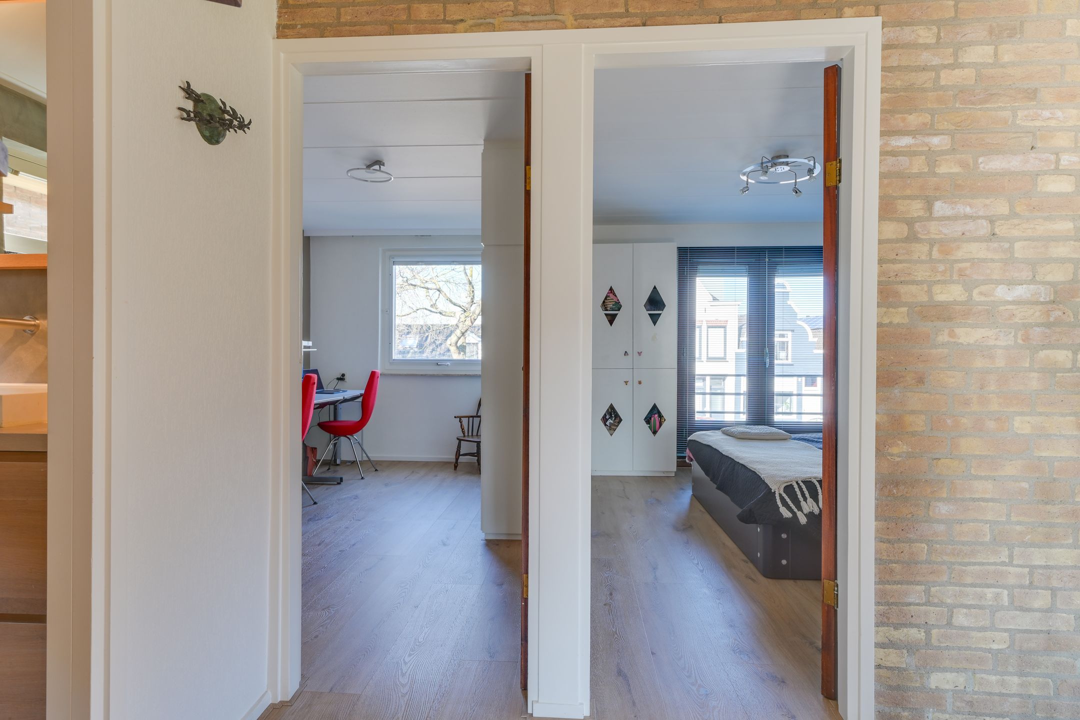 Foto 24 van Kennemerstraatweg 217