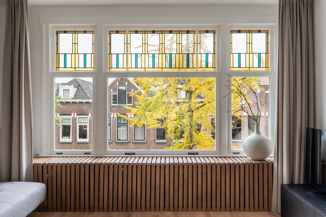 Photo 7 of Delfgaauwstraat 25-A