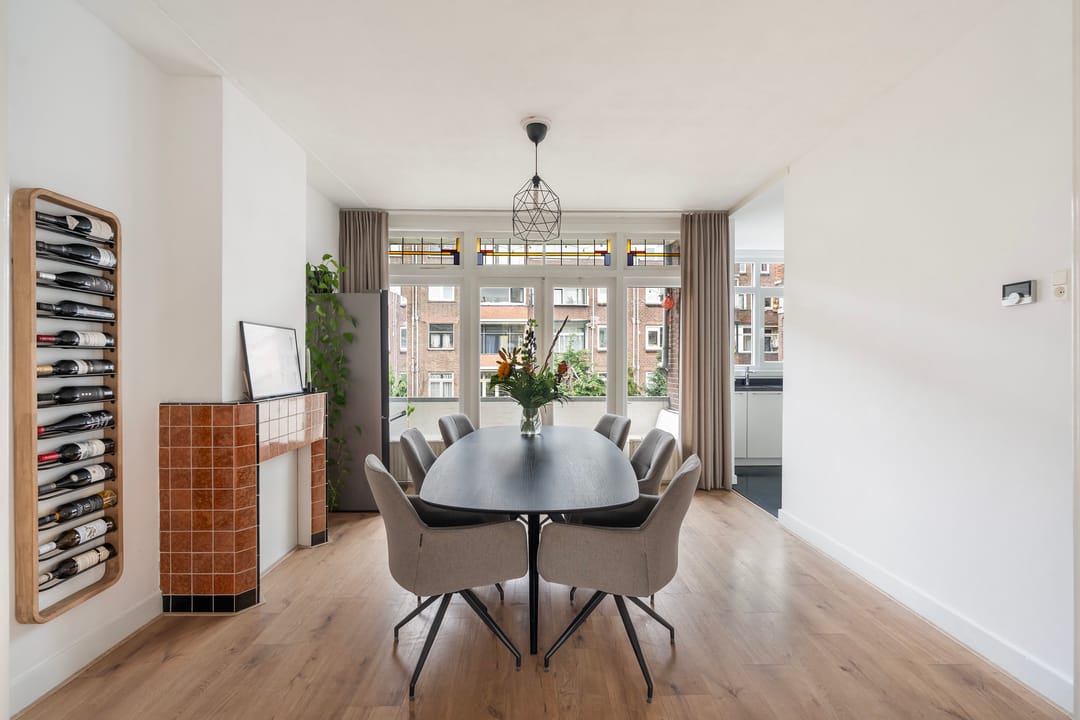 Photo 1 of Delfgaauwstraat 25-A