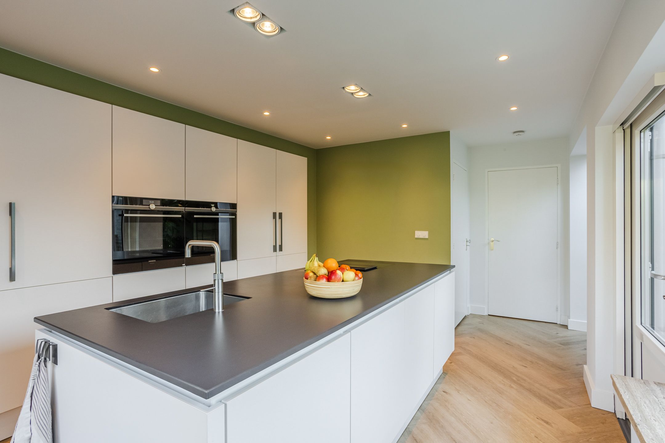 Photo 24 of Icaruslaan 11