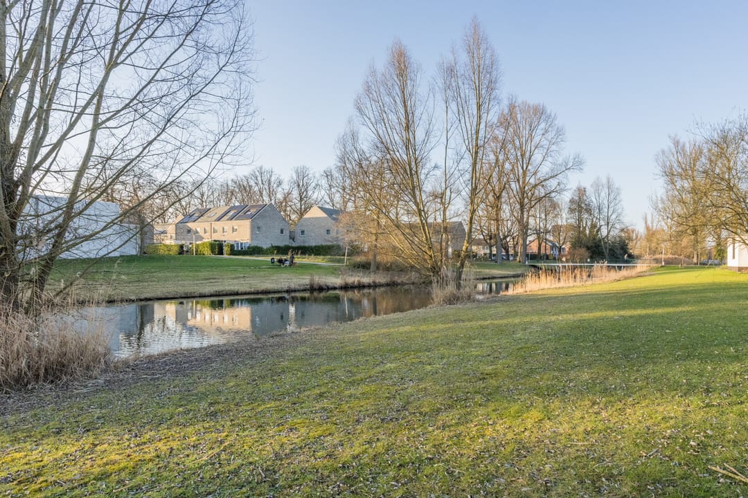 Photo 61 of Icaruslaan 11