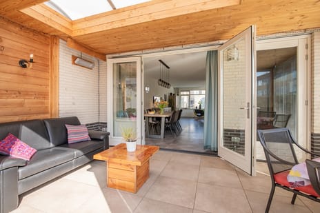 Glück Auf 44 tertiary image