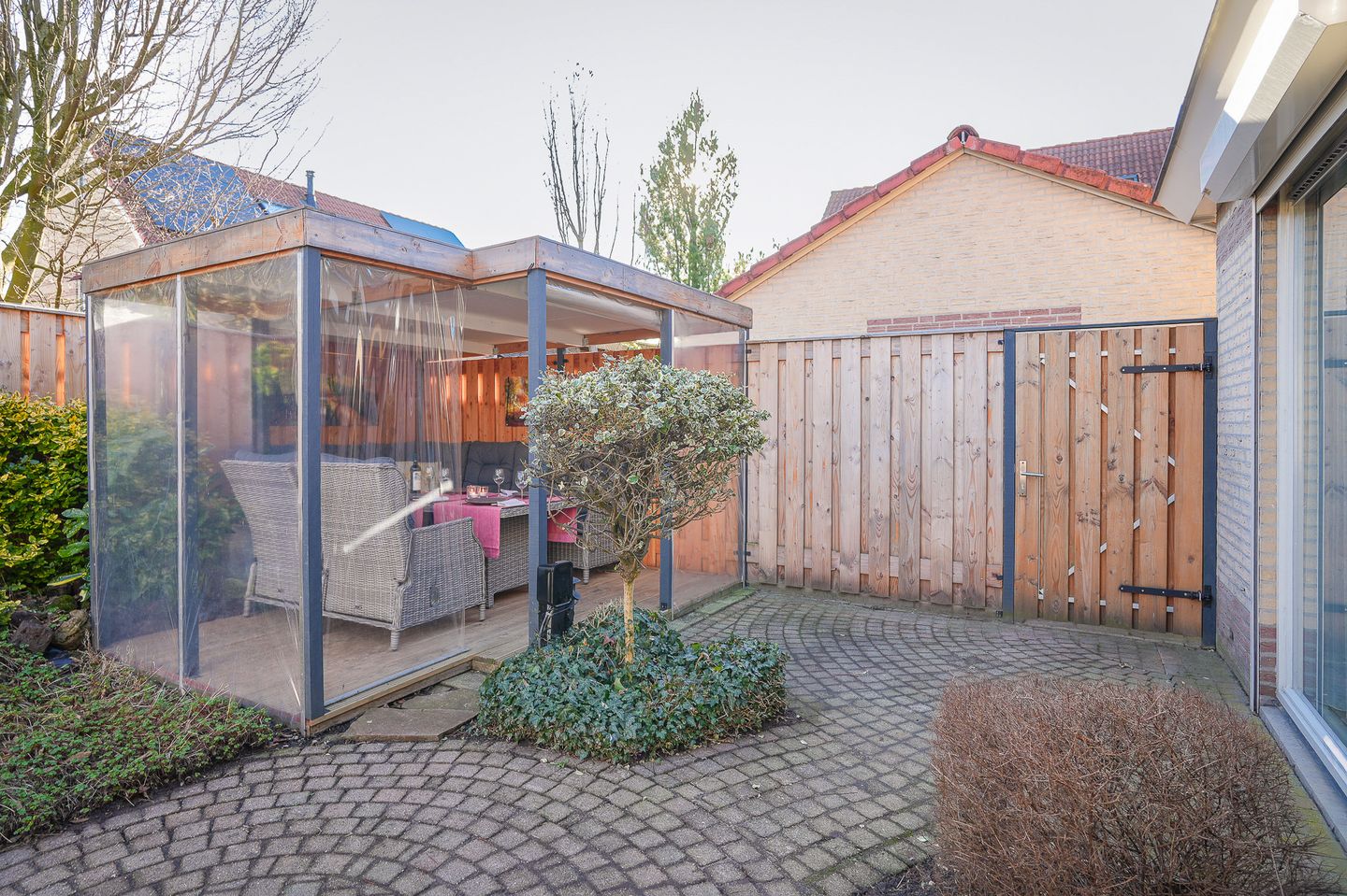 Foto 40 van Remise 2