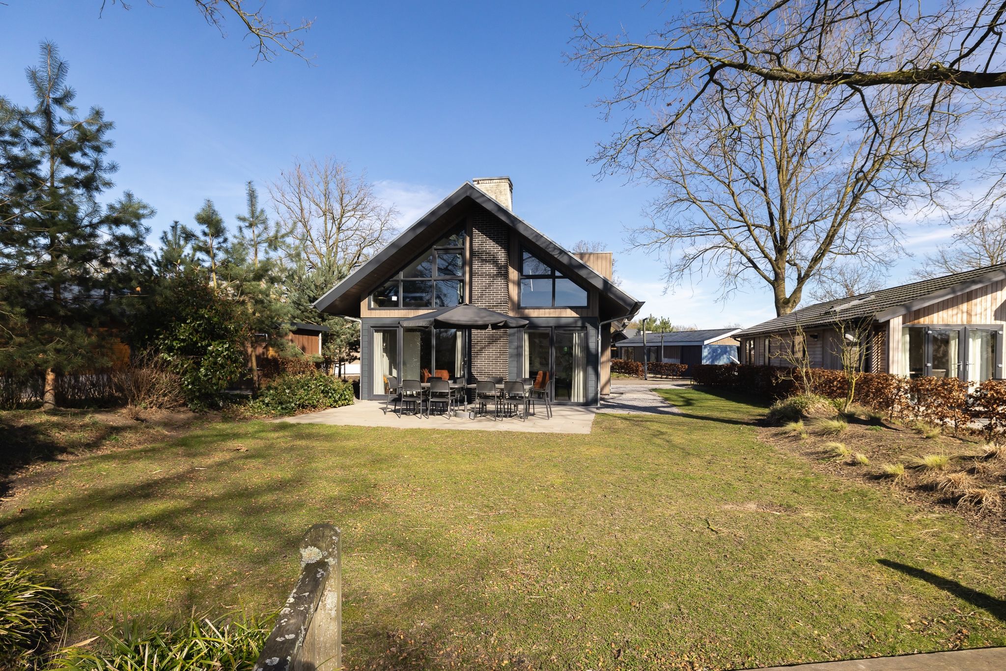 6-bedroom freehold villa in Biddinghuizen — photo 3 of 5