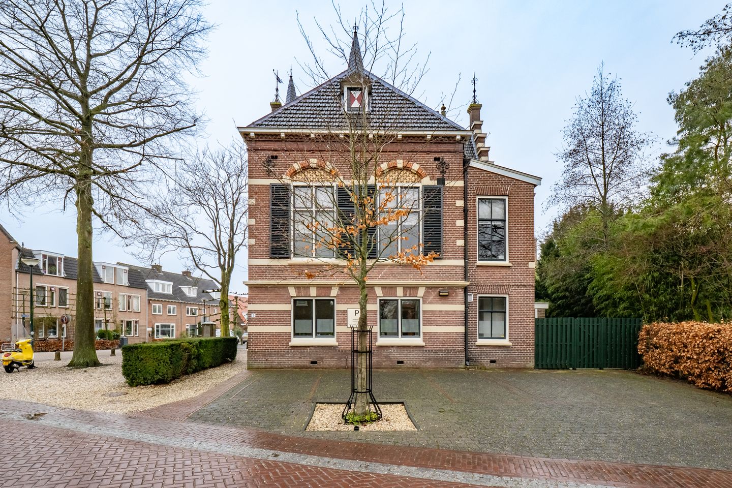 View photo 3 of Dorpsstraat 2