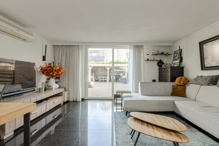 Foto 3 van Lange Slagen 12