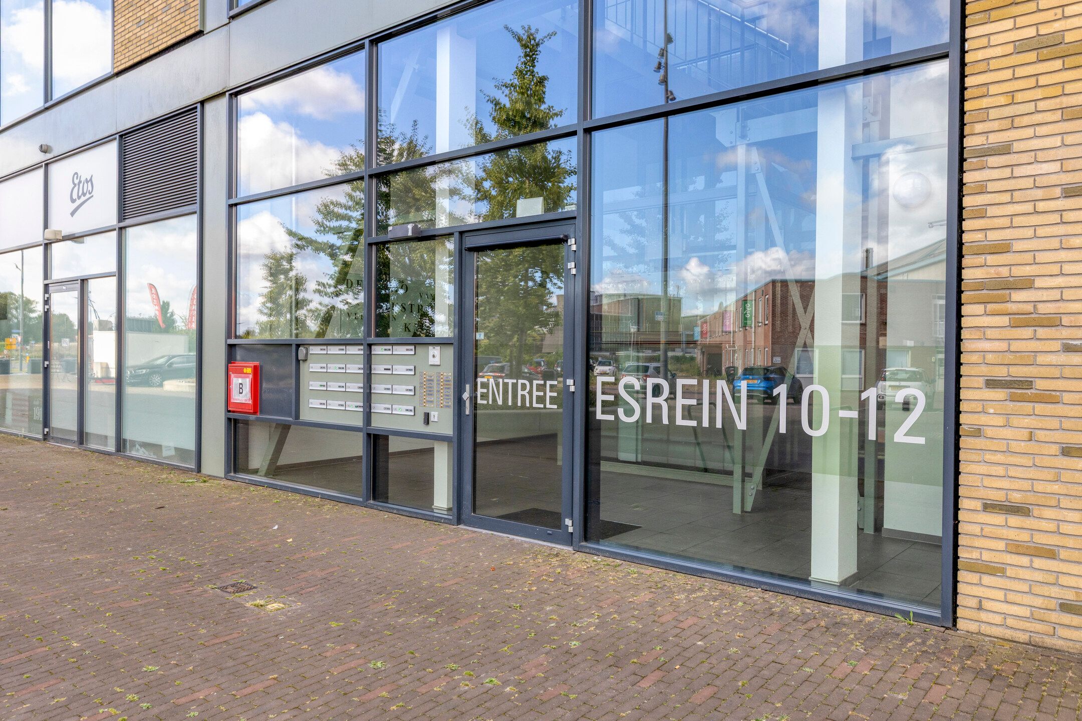 Foto 6 van Esrein 10-G