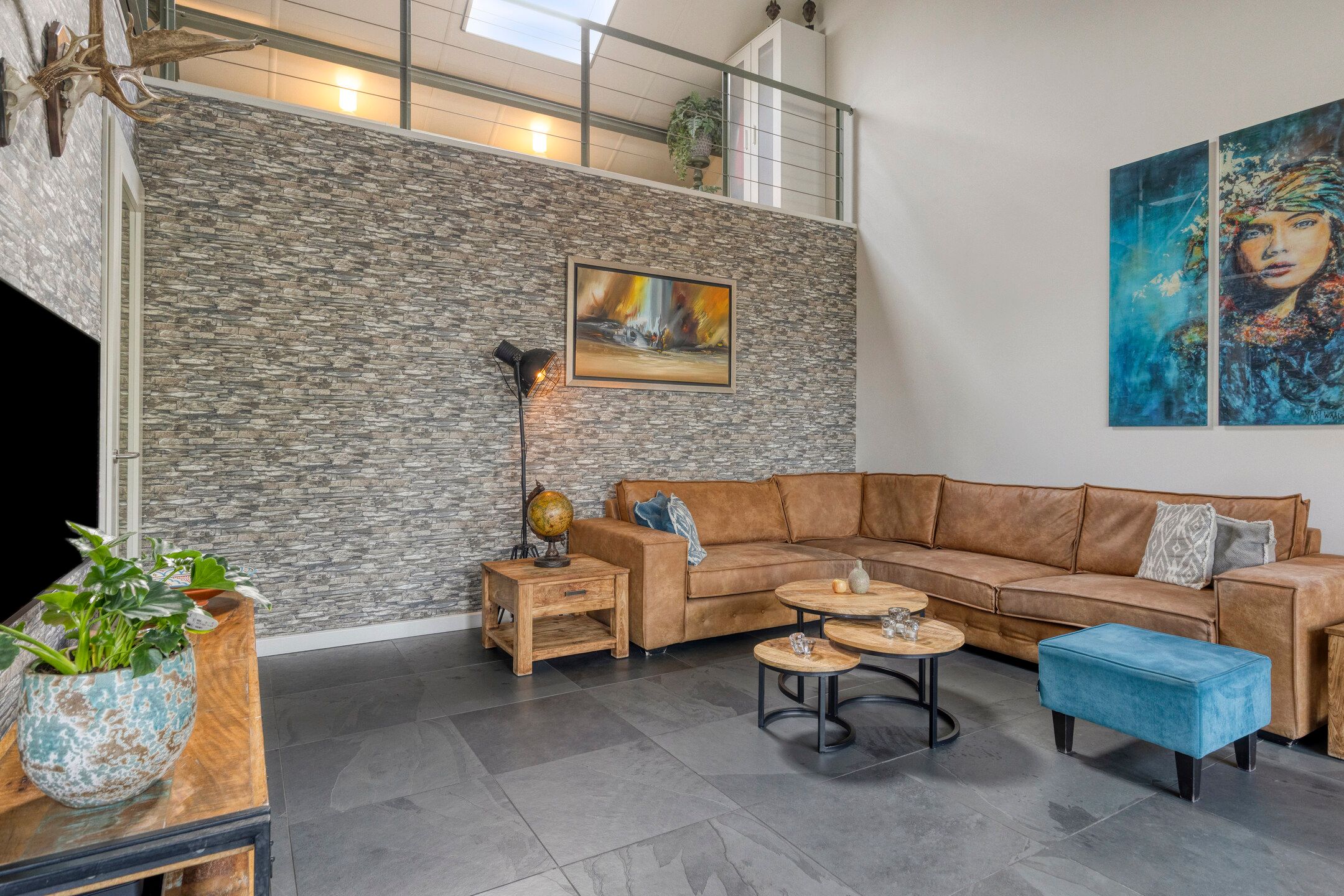 Foto 12 van Esrein 10-G