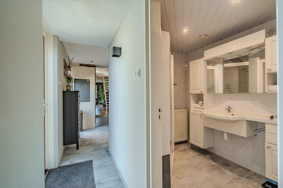 Photo 32 of Kloosterlaan 16