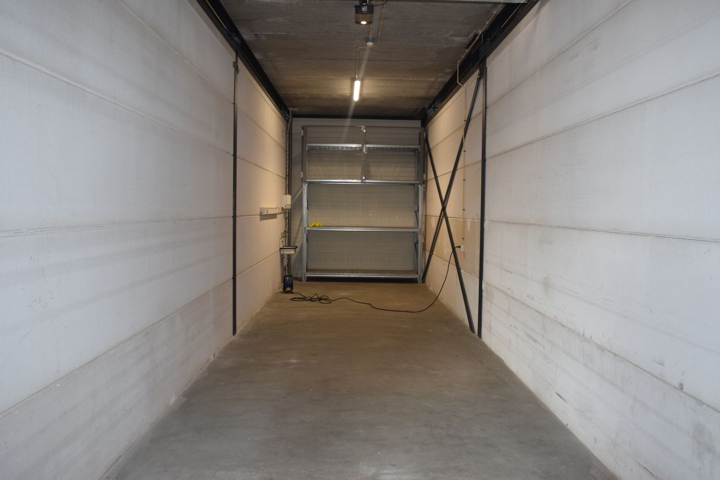 View photo 3 of Grote Esch 830-b49