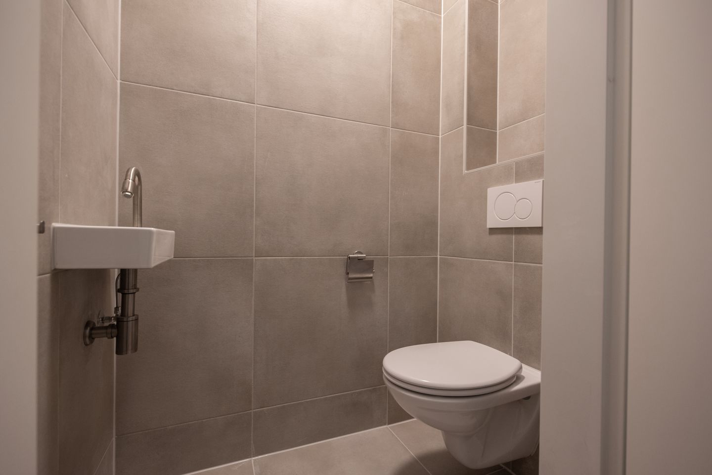 Photo 19 of Wethouder Hillenaarplnts 115