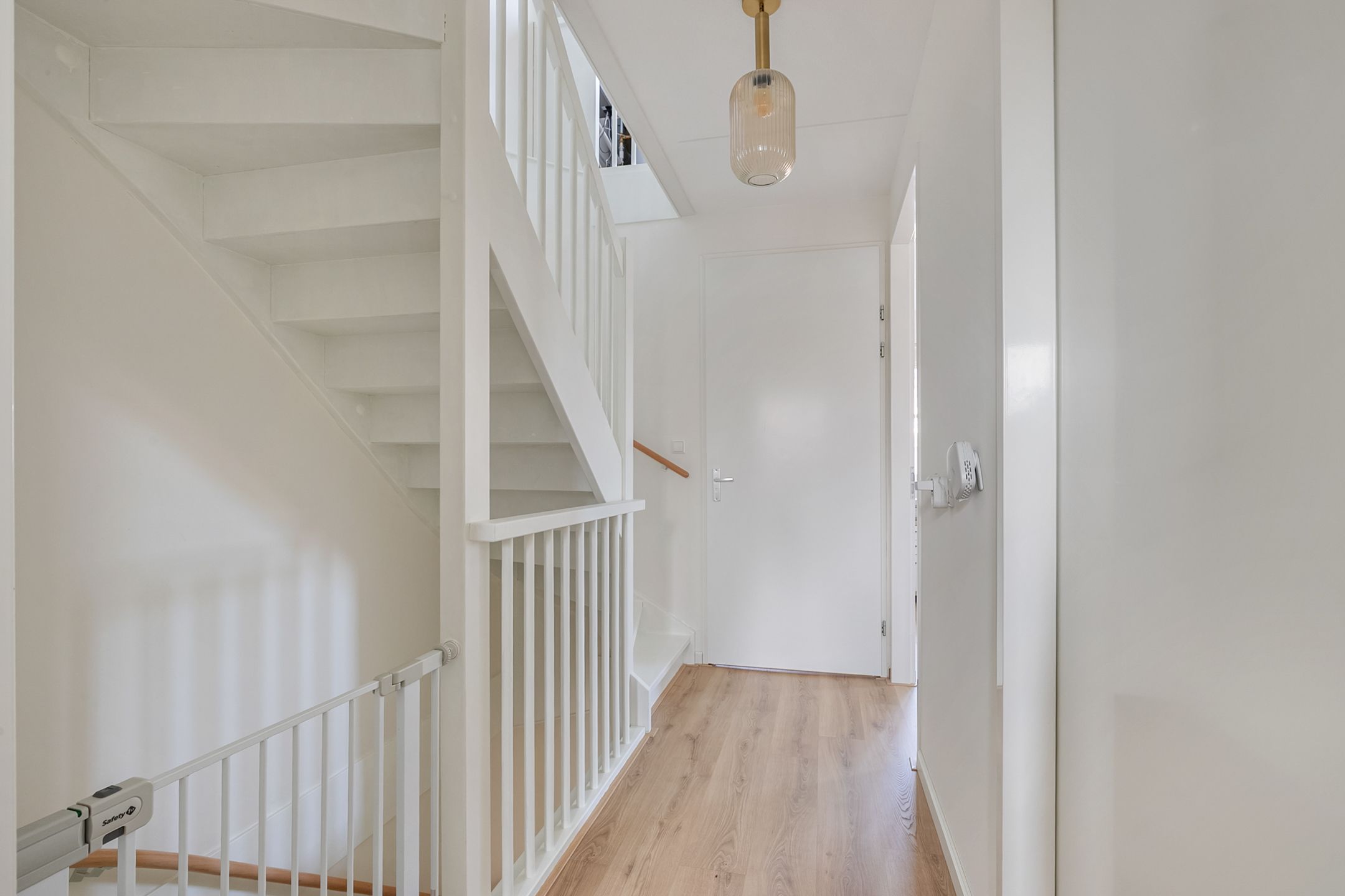 Photo 21 of Dokter Leo van der Laanstraat 49