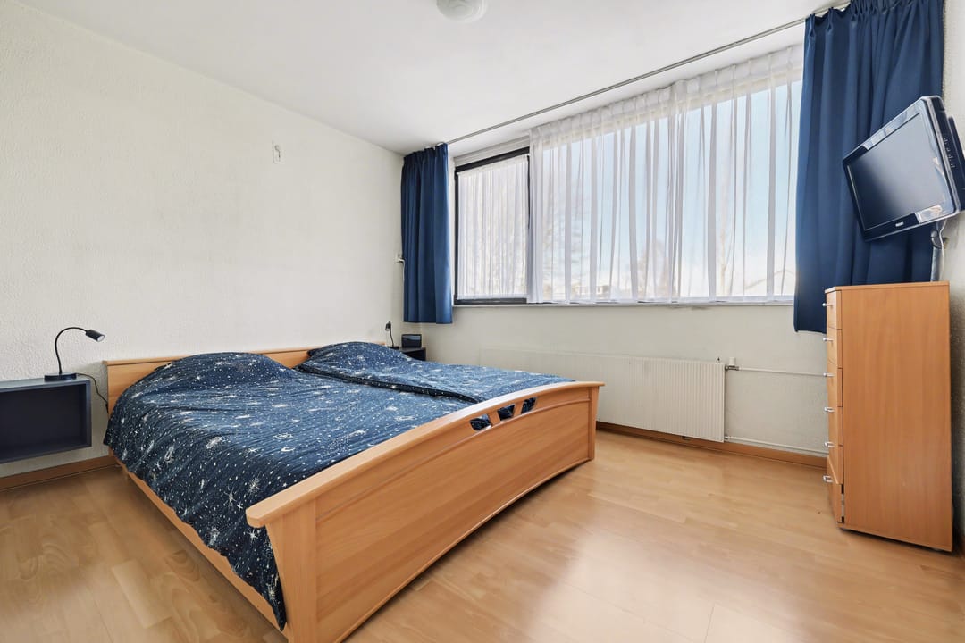 Photo 13 of Mr. Roëllstraat 12