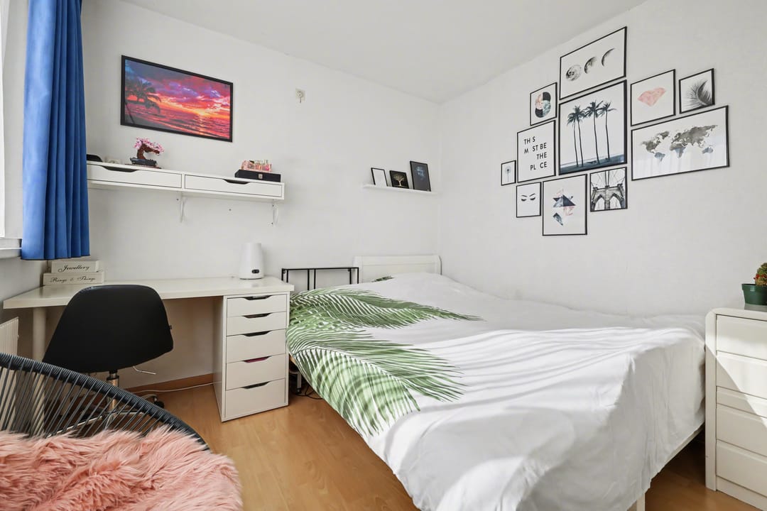 Photo 17 of Mr. Roëllstraat 12