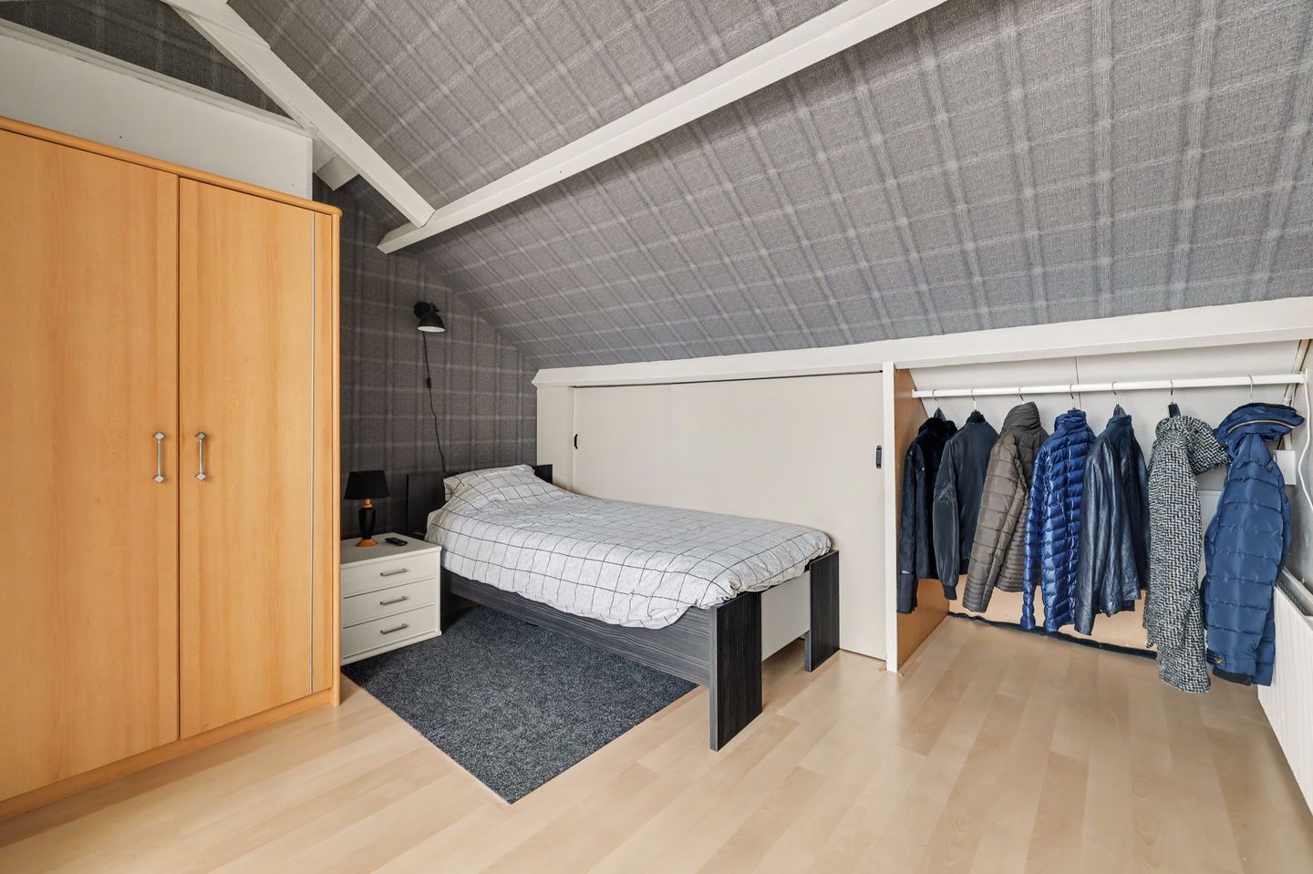 Photo 20 of Mr. Roëllstraat 12