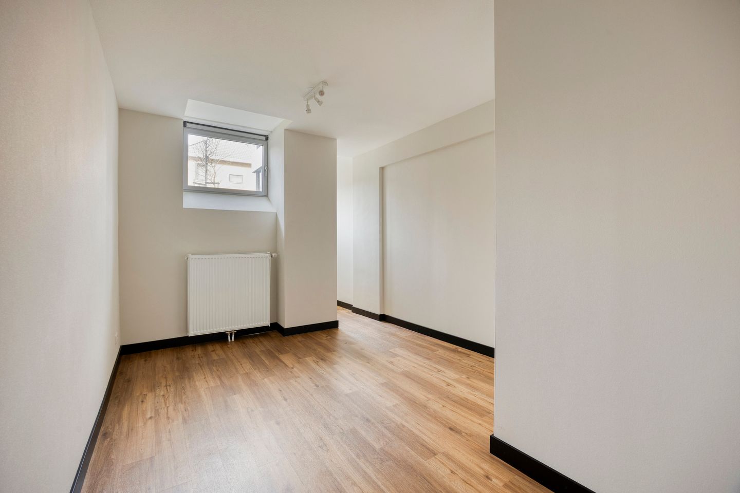 Foto 19 van Leo Lashleylaan 40-B