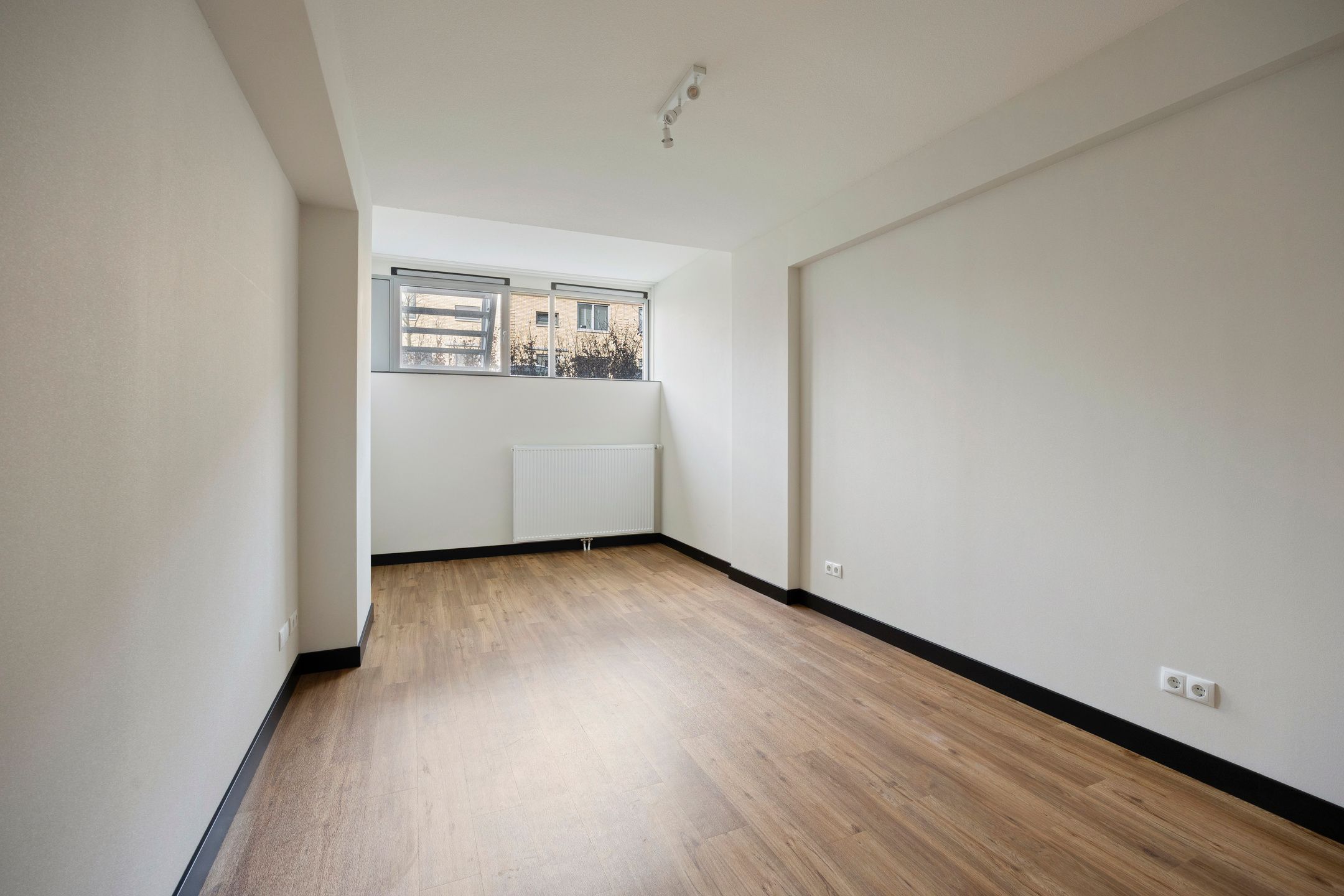 Foto 24 van Leo Lashleylaan 40-B