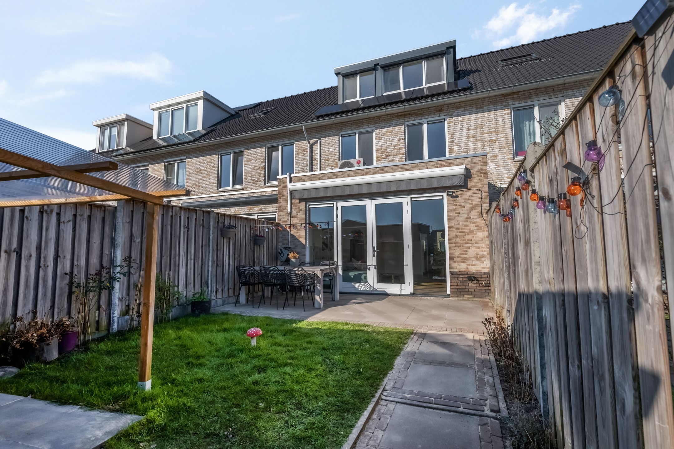 Foto 3 van Max Velthuijshof 3