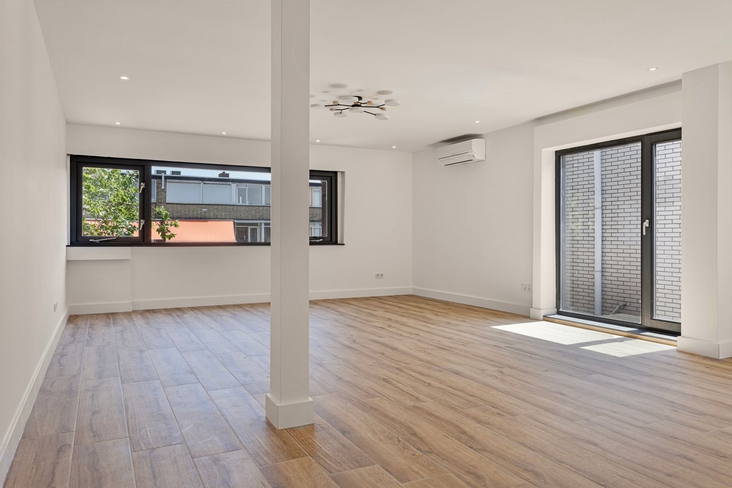 Photo 5 of Sint Jorisplein 30-D