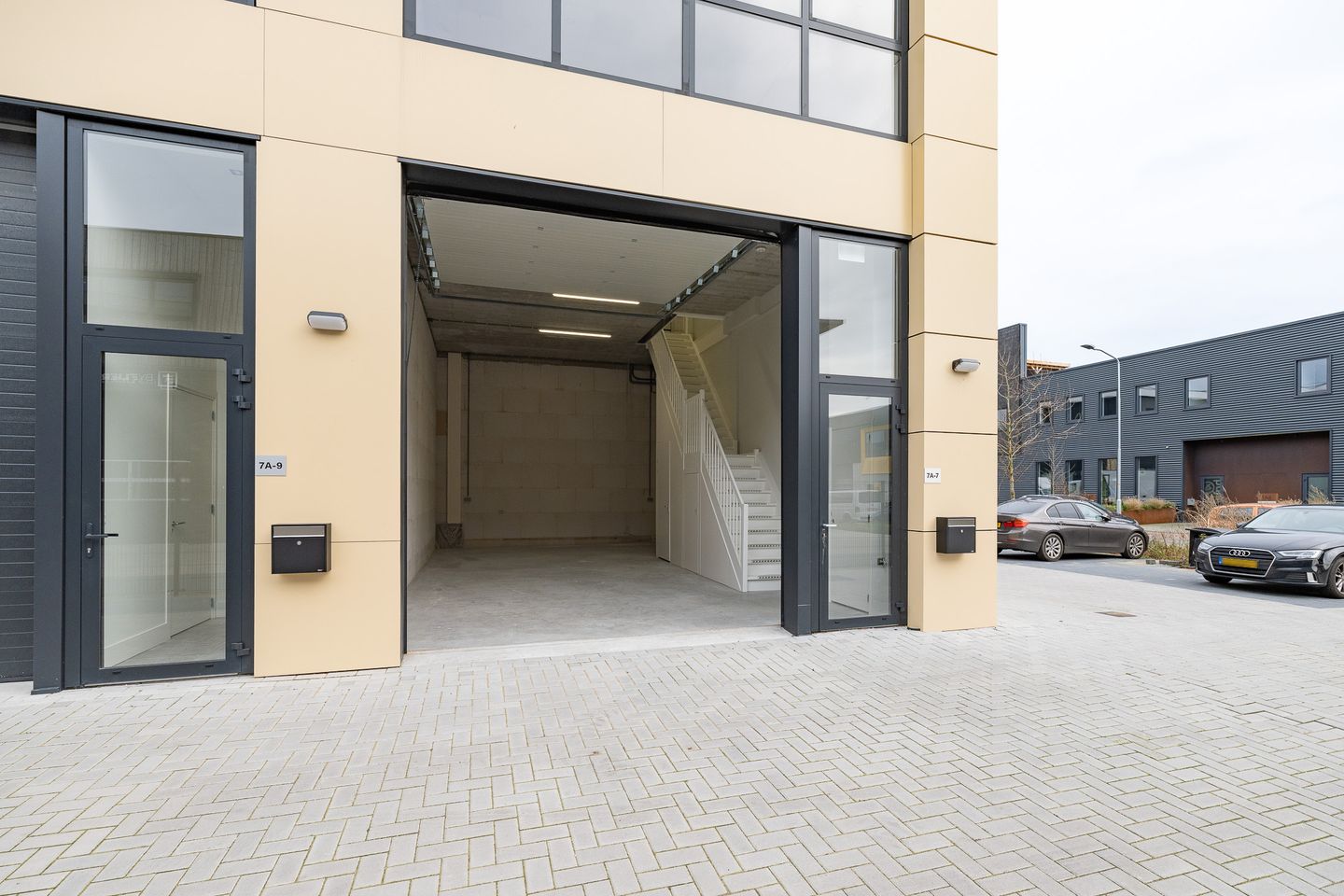 View photo 4 of Smitspol 7-a7