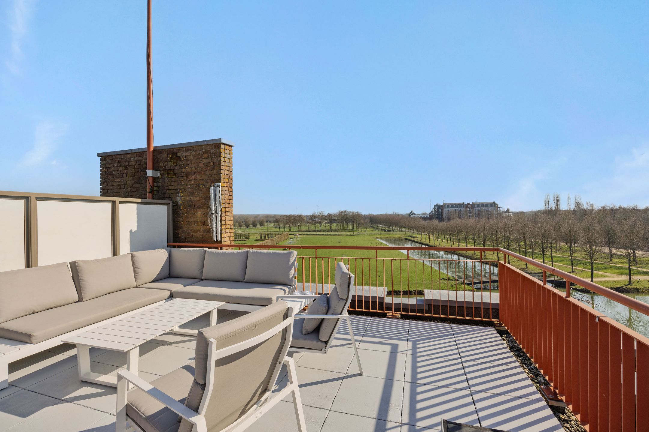 Photo 33 of Leliënhuyze 29